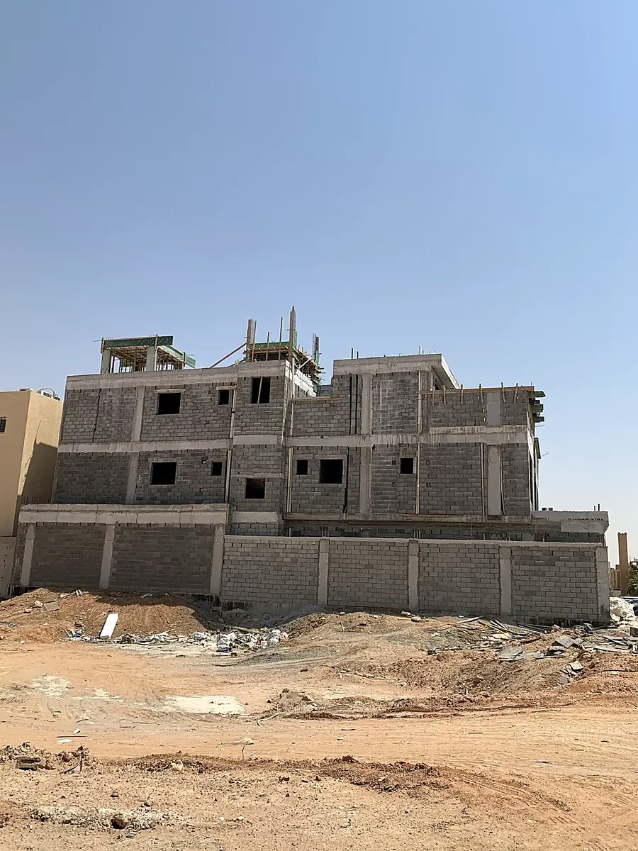 المباني متعددة الأدوار في الرياض